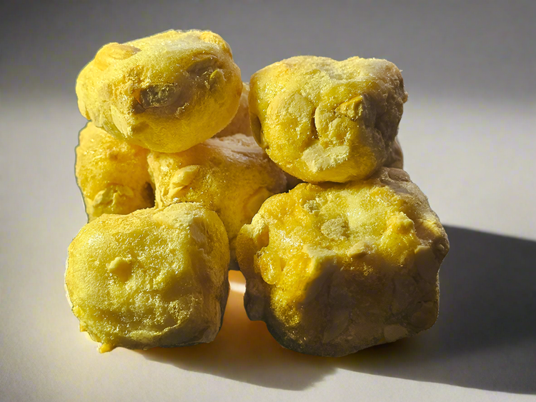 Sub-Zero Freeze Dried Crunchy Peanut Bites (Peanut Brittle) - The Online Lolly Shop