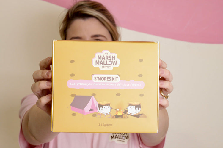 The Marshmallow Company - S'mores Kit - The Online Lolly Shop